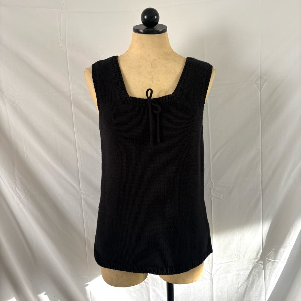 Vintage Karen Scott black crochet knit tank top blouse medium cottage classic